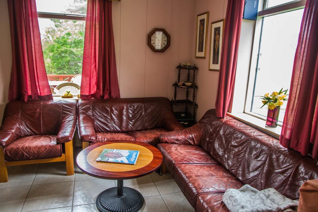 Korpudalur Hi Hostel Flateyri Esterno foto